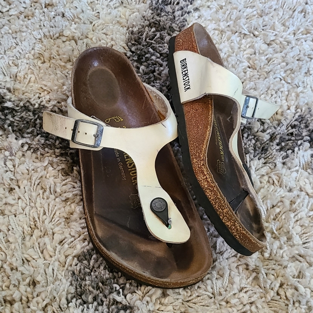 Birkenstock Gizeh Thong Sandal White